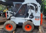 Máy xúc trượt cũ Bobcat S250 - sản xuất tại Mỹ